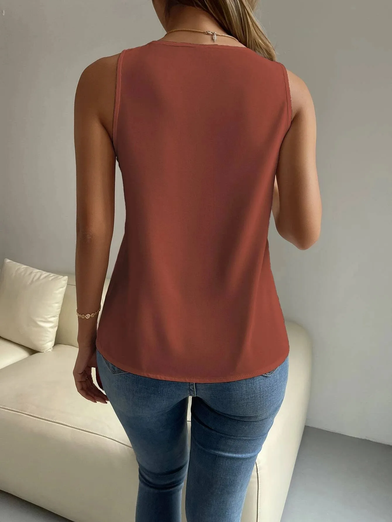 SHEIN Guipure Lace V-neck Tank Top
